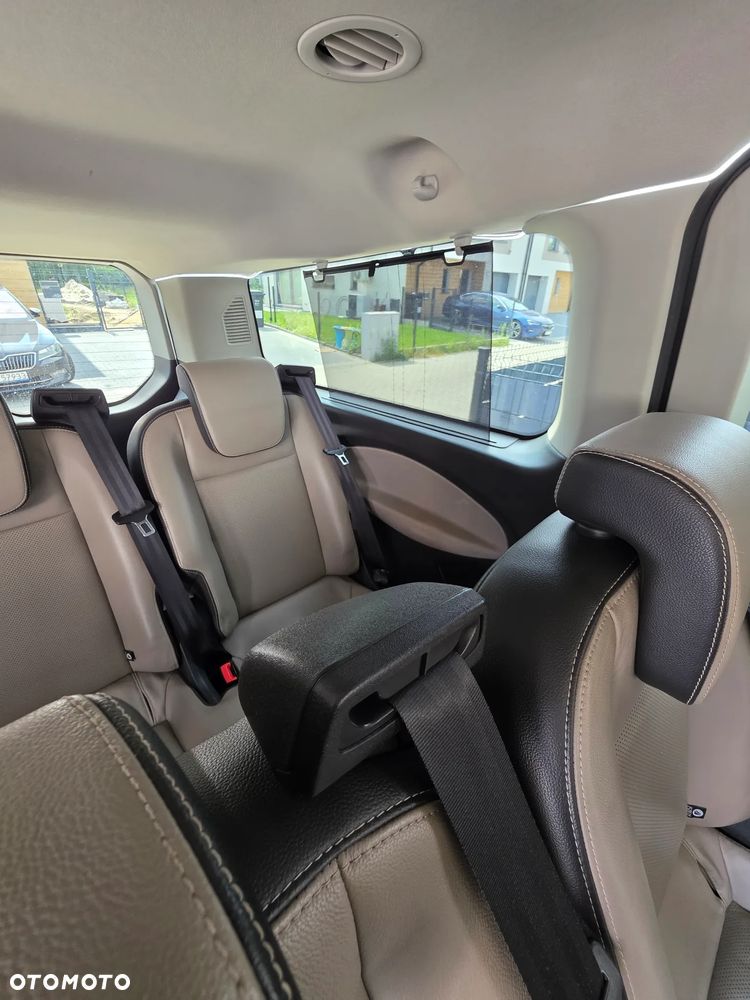 Ford Tourneo Custom 2.0 TDCi L2 Titanium - 39