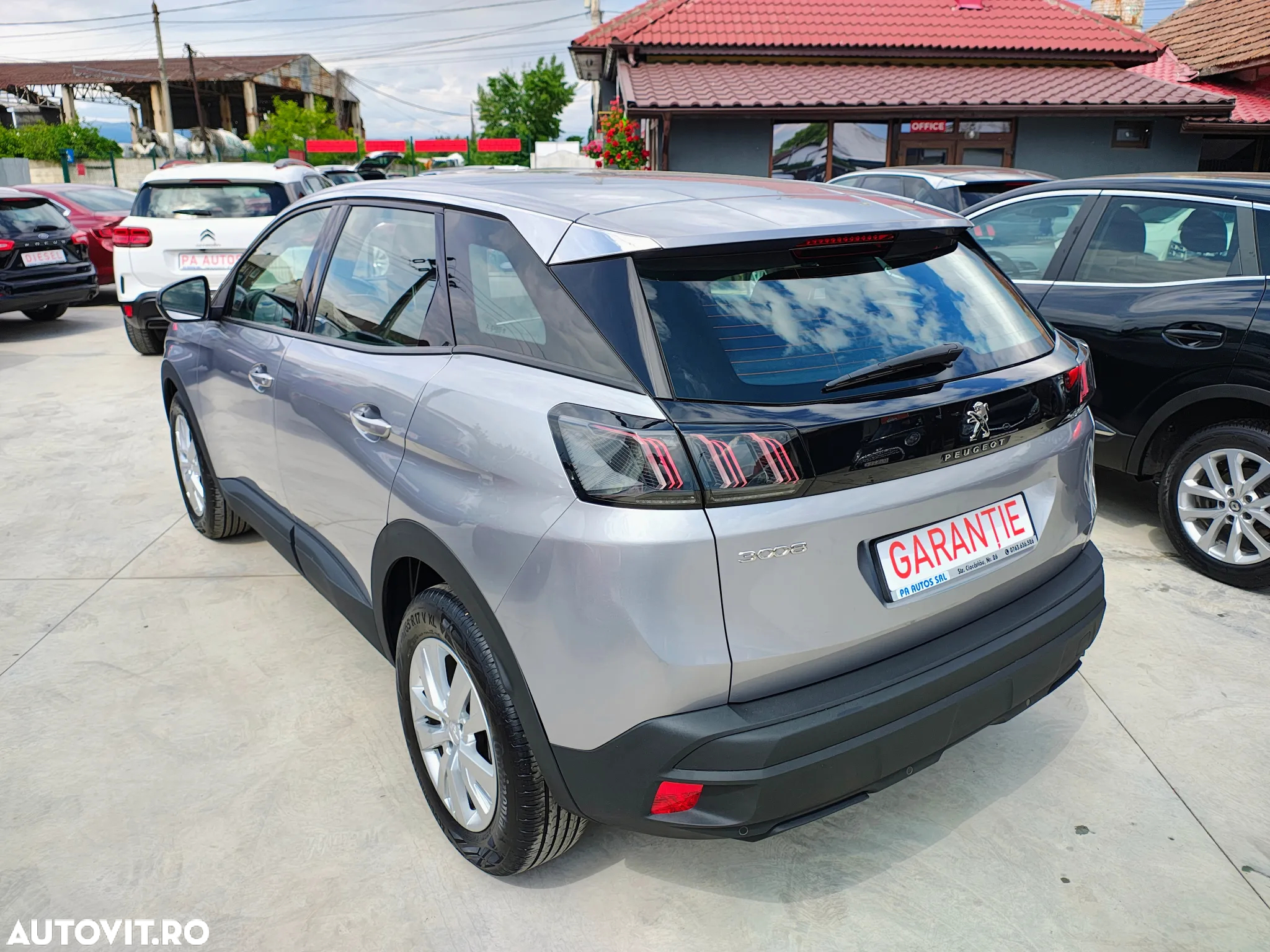 Peugeot 3008 PureTech 130 Stop & Start GPF EAT8 Active Business-Paket - 4