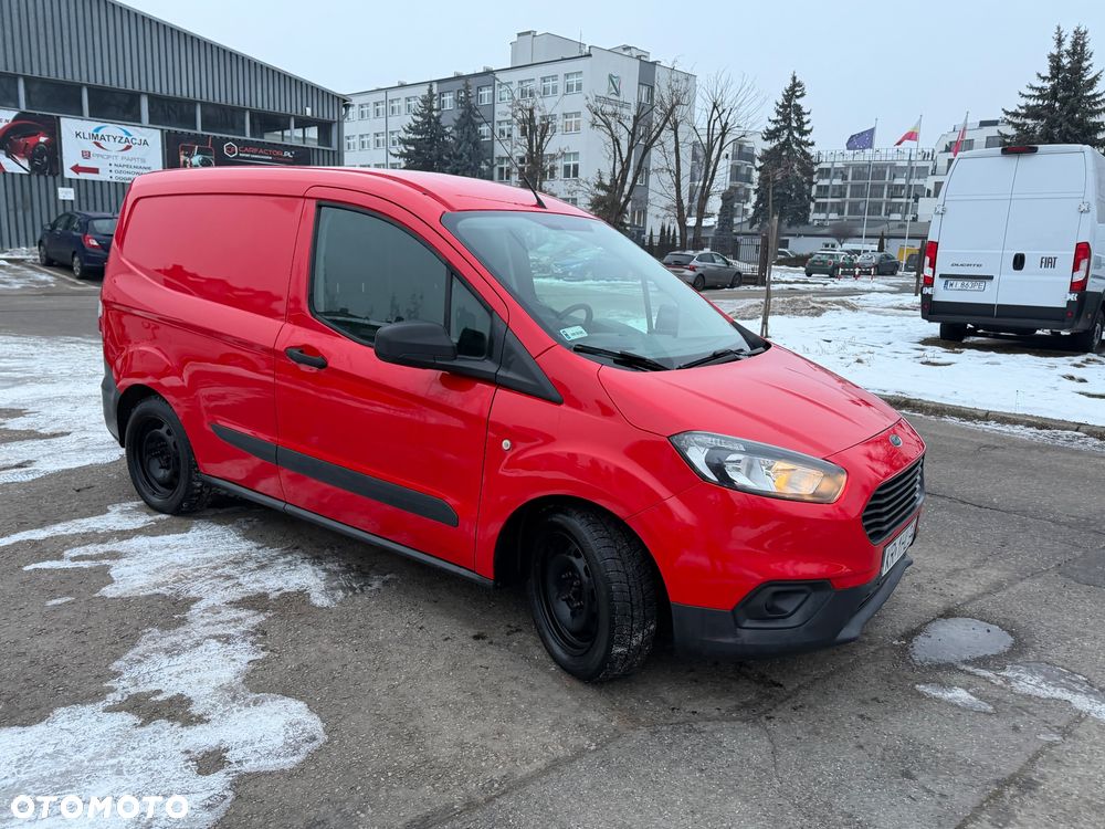 Ford Transit Courier Ambiente - 19