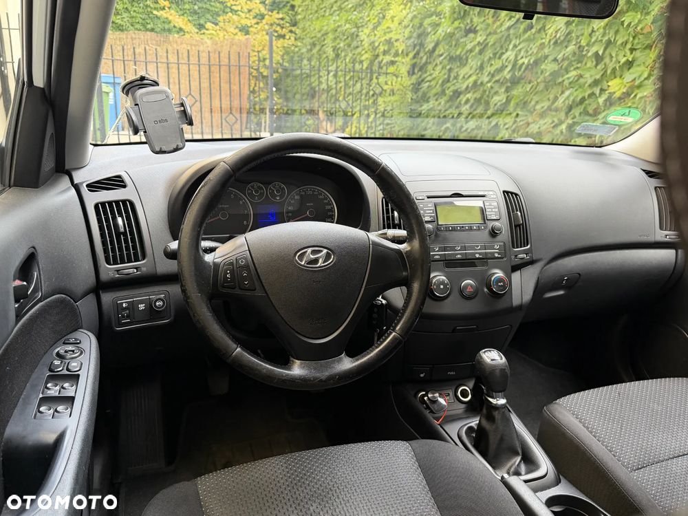 Hyundai i30 1.4 Comfort World Cup - 7