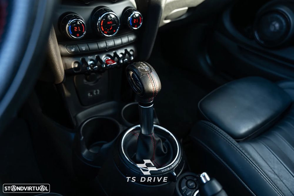 MINI 3 Portas John Cooper Works Sport Aut. - 13
