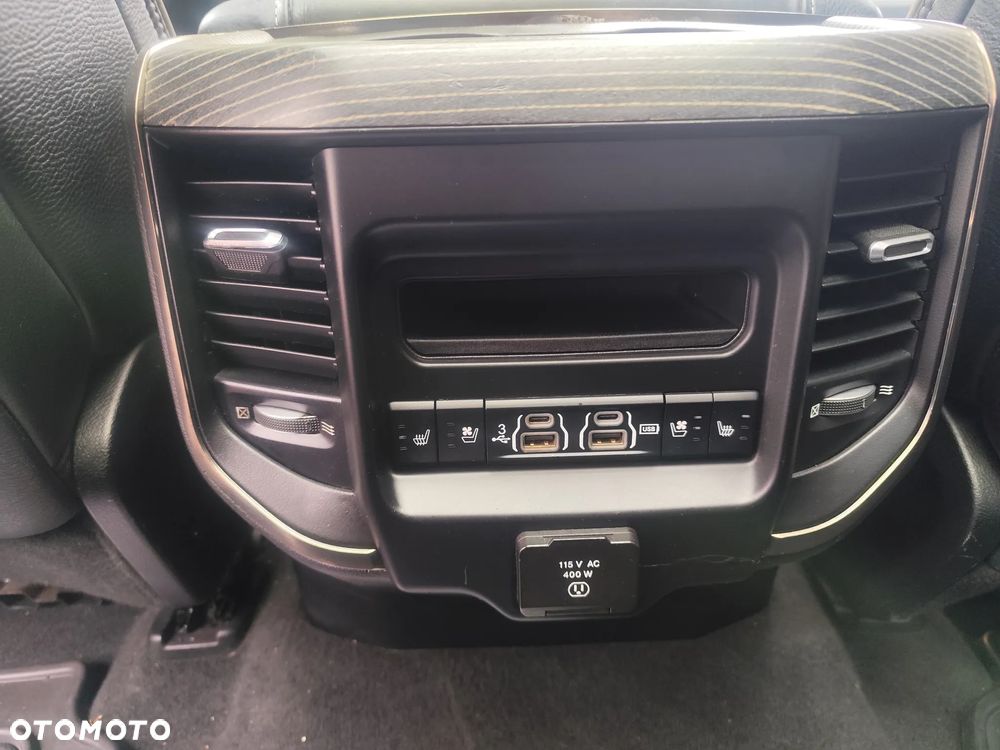 RAM 1500 Crew Cab Limited - 19