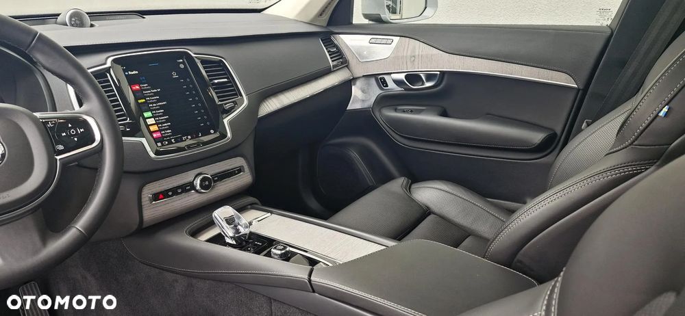 Volvo XC 90 T8 AWD Plug-In Hybrid Ultimate Bright 7os - 13