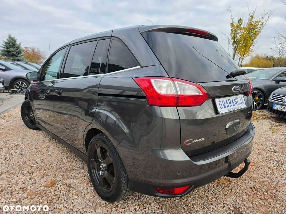 Ford Grand C-MAX - 10