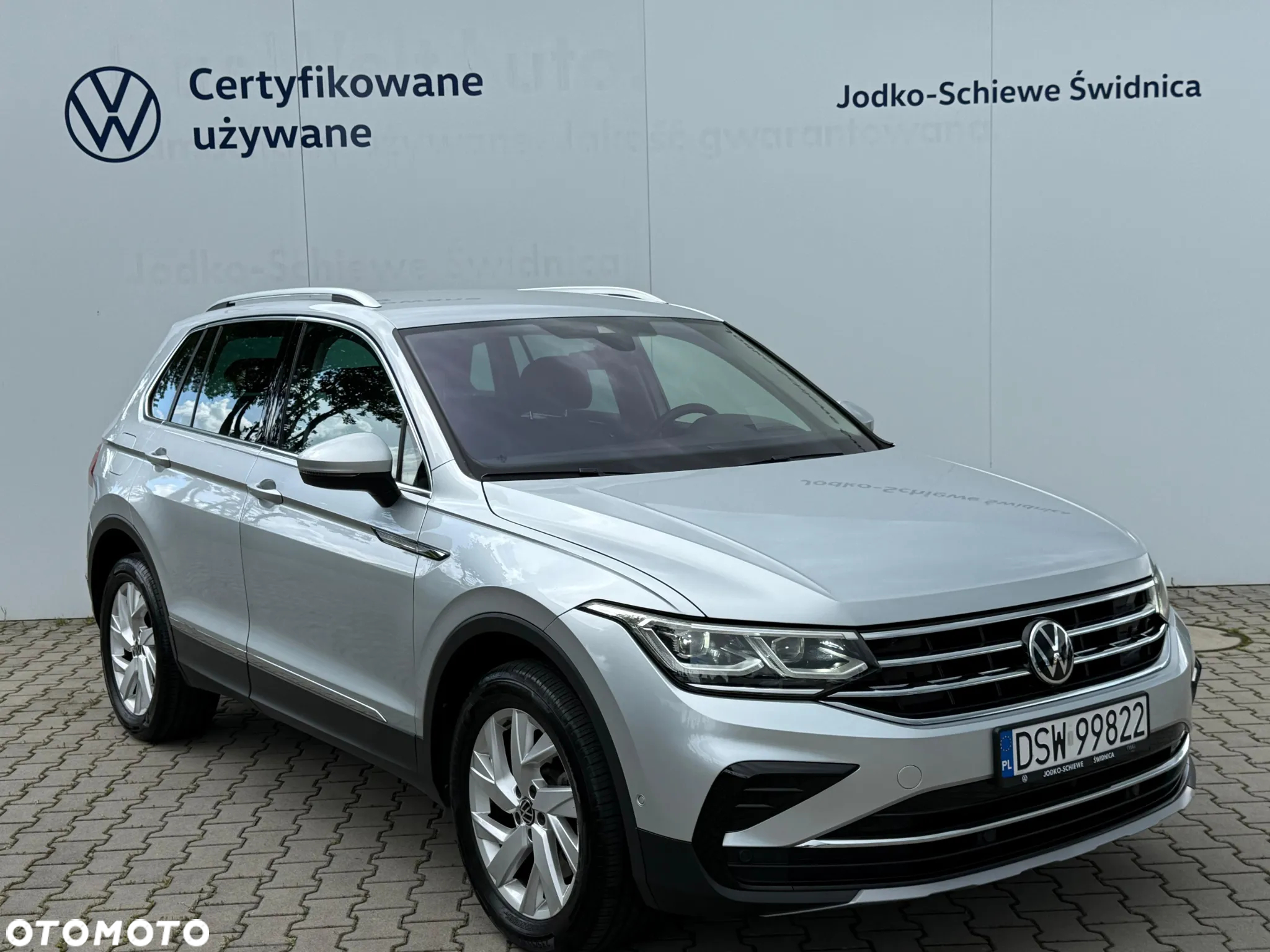 Volkswagen Tiguan 2.0 TSI 4Mot Elegance DSG - 2