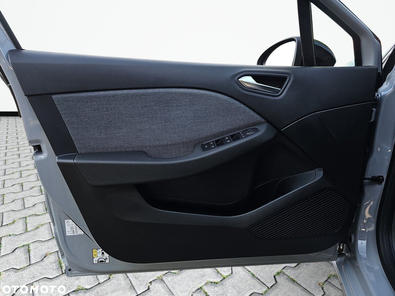 Renault Clio - 17