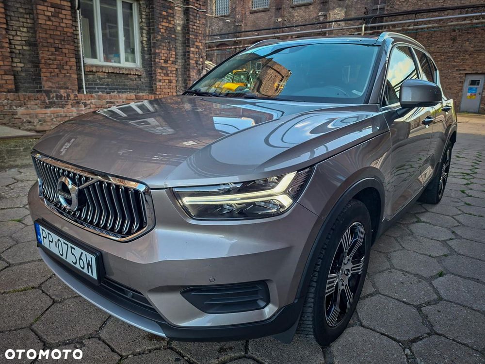 Volvo XC 40 D4 AWD Geartronic Inscription - 2
