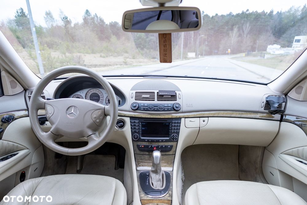 Mercedes-Benz Klasa E 350 7G-TRONIC Avantgarde - 16