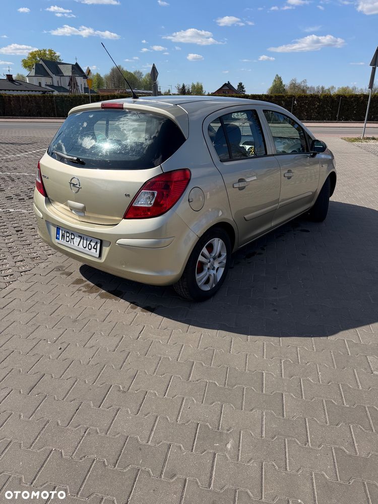 Opel Corsa 1.4 16V Silverline - 3