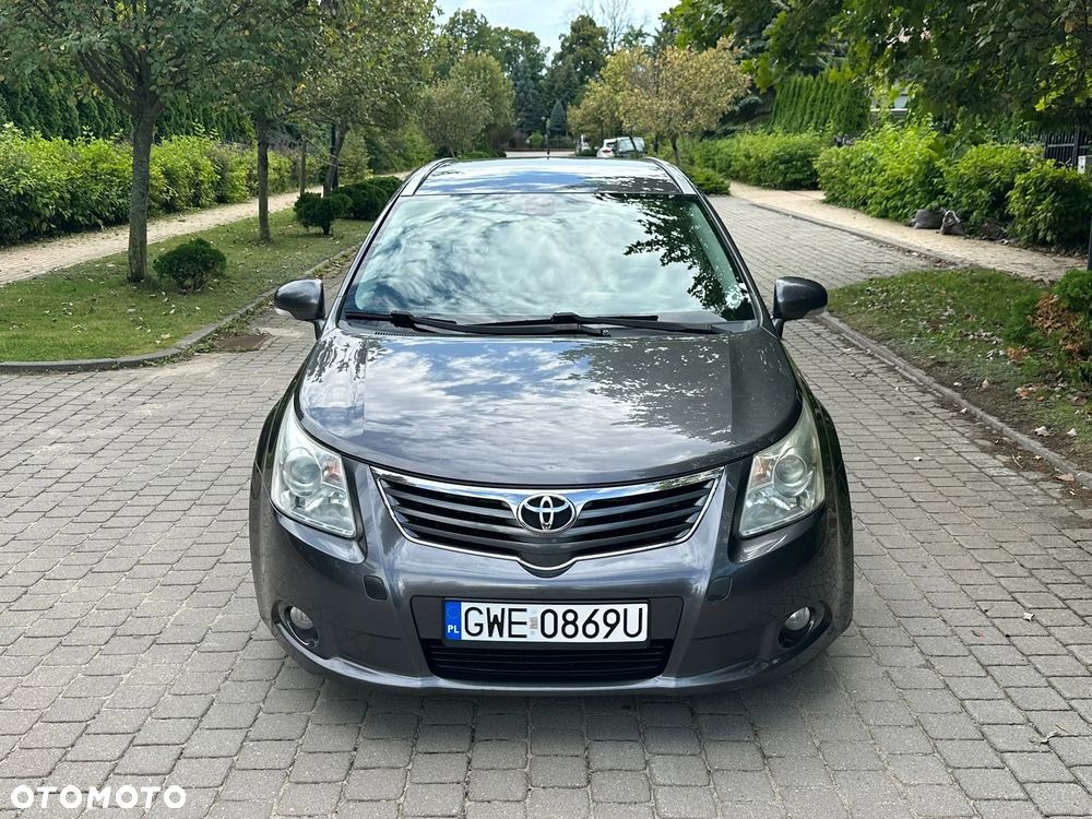 Toyota Avensis 2.0 D-4D Edition - 2