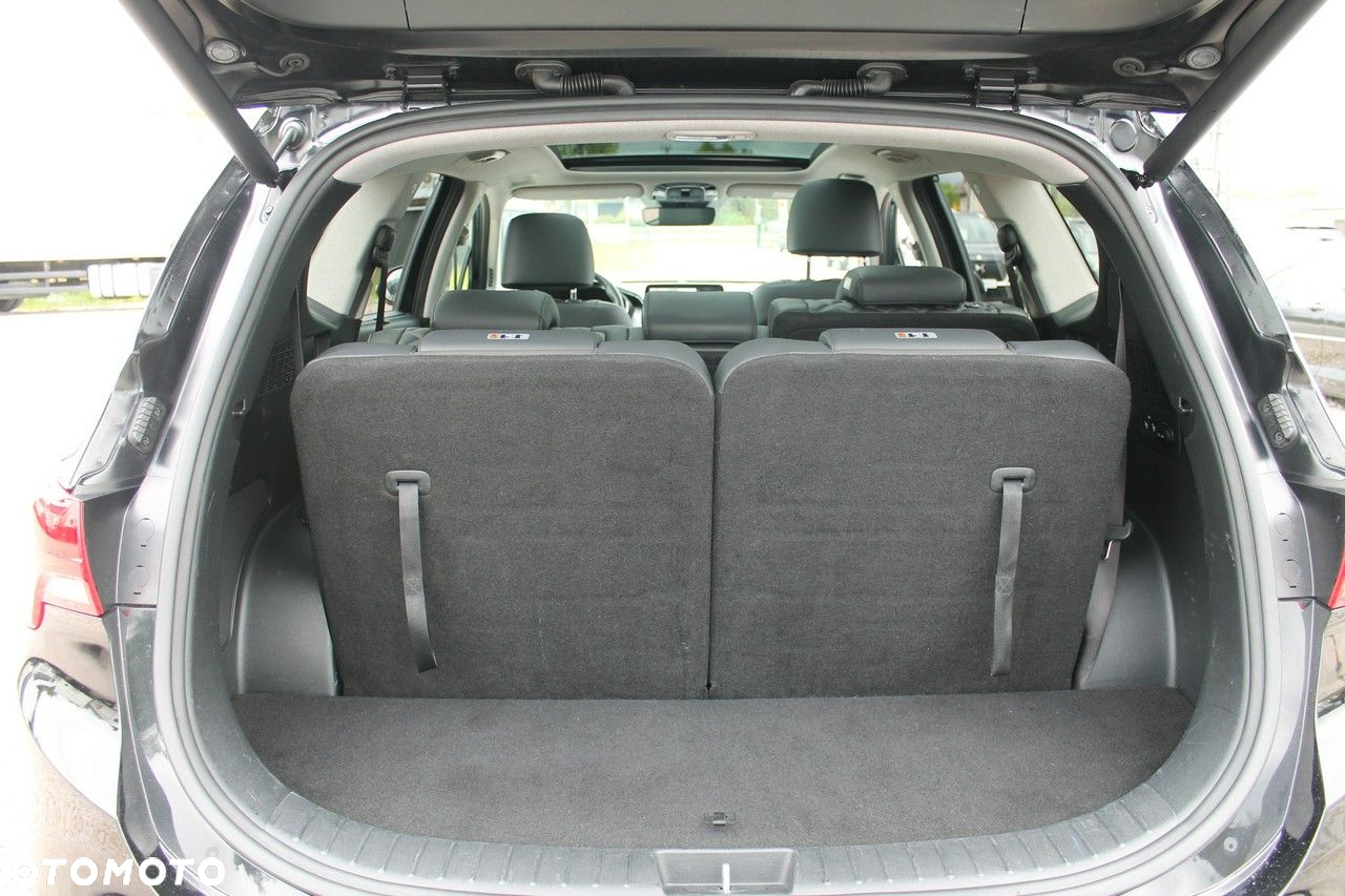 Hyundai Santa Fe - 17