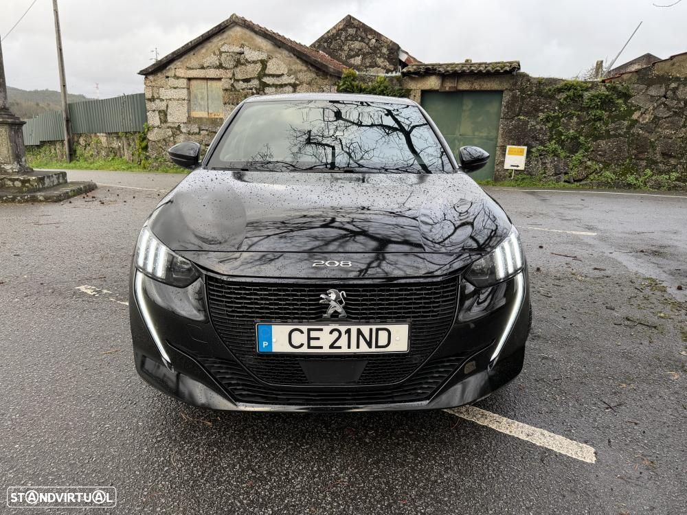 Peugeot e-208 50 kWh GT Pack - 4