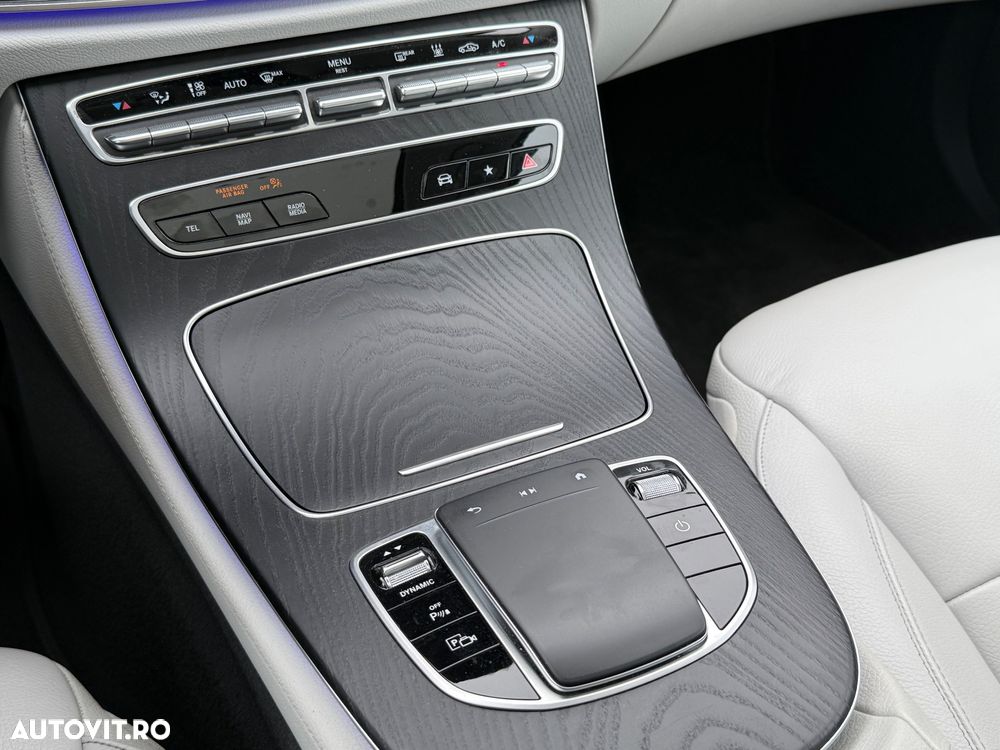 Mercedes-Benz E 220 d 9G-TRONIC Exclusive - 21