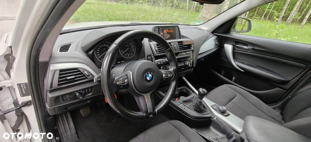 BMW Seria 1 116i Edition Metropolitan - 27