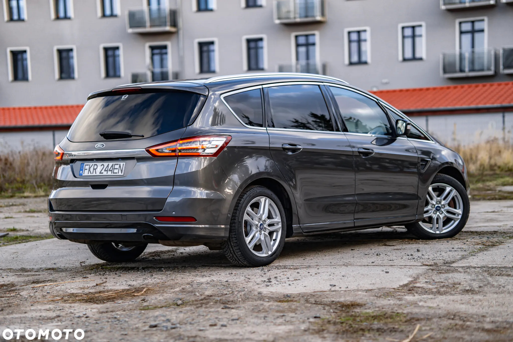 Ford S-Max 2.0 TDCi Titanium - 16