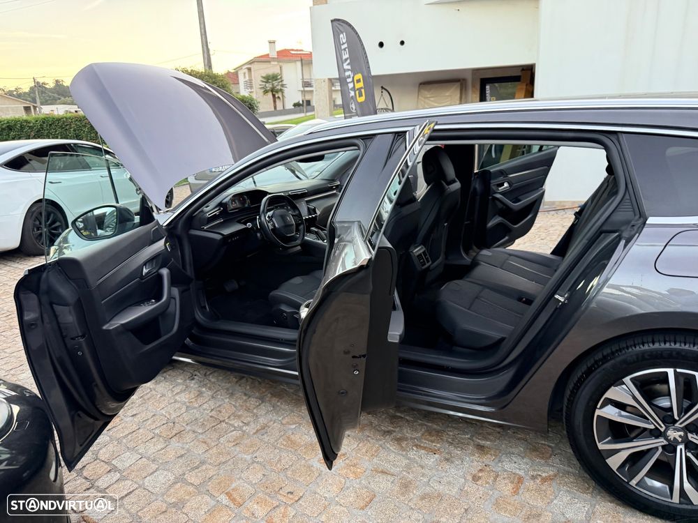 Peugeot 508 SW 1.6 Hybrid GT e-EAT8 - 37