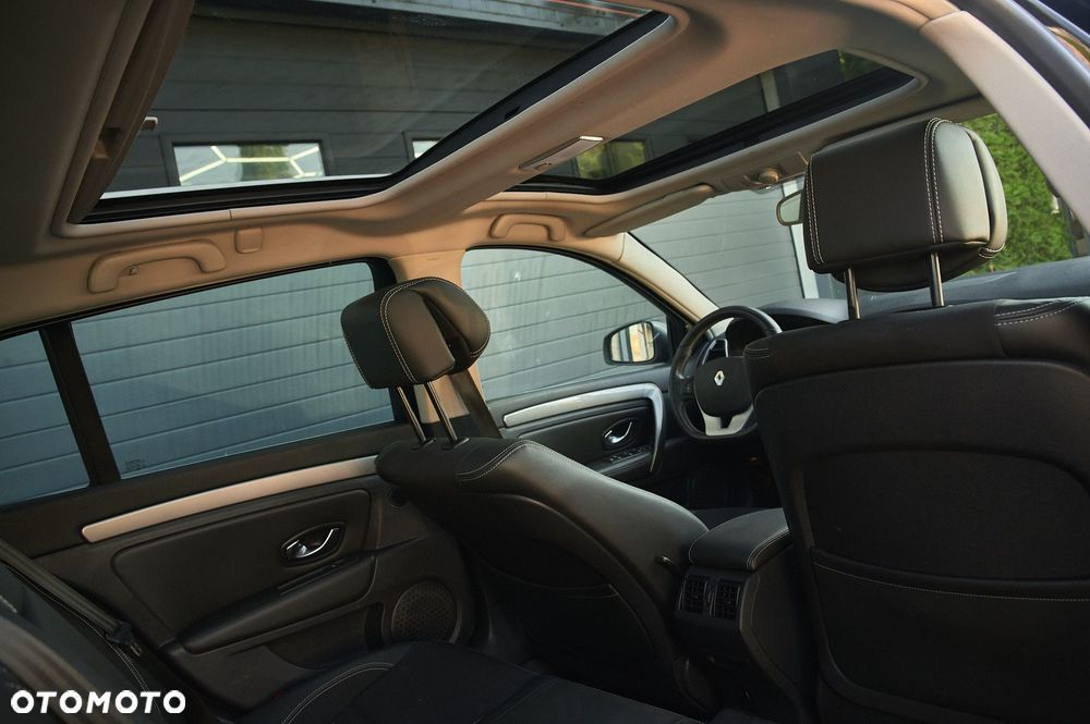 Renault Laguna - 25