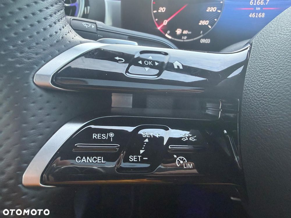 Mercedes-Benz Klasa A 200 d AMG Line 8G-DCT - 25