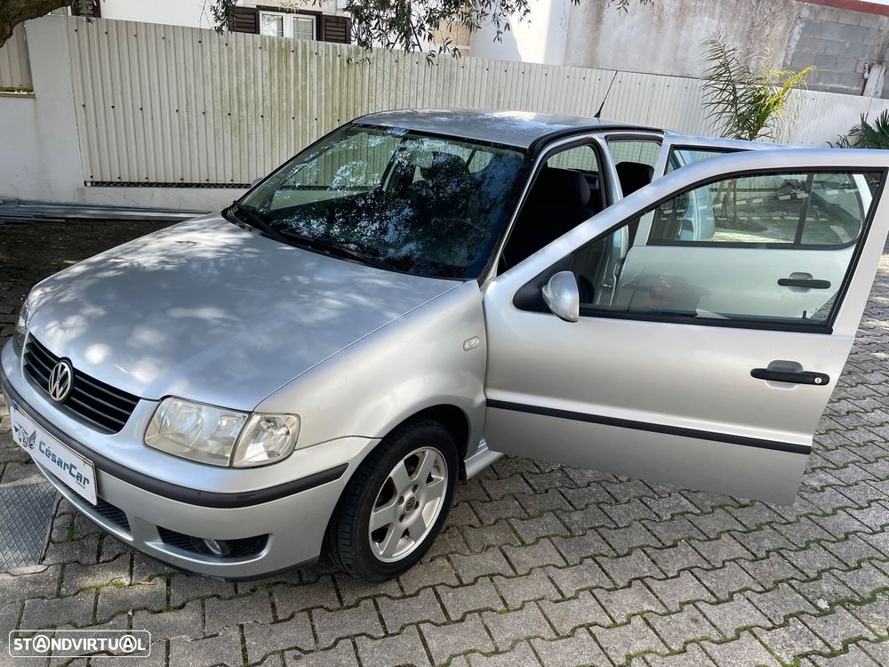 VW Polo 1.0 Conceptline - 10