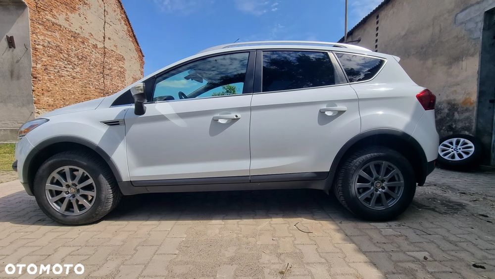 Ford Kuga 2.0 TDCi 4x4 Titanium - 25