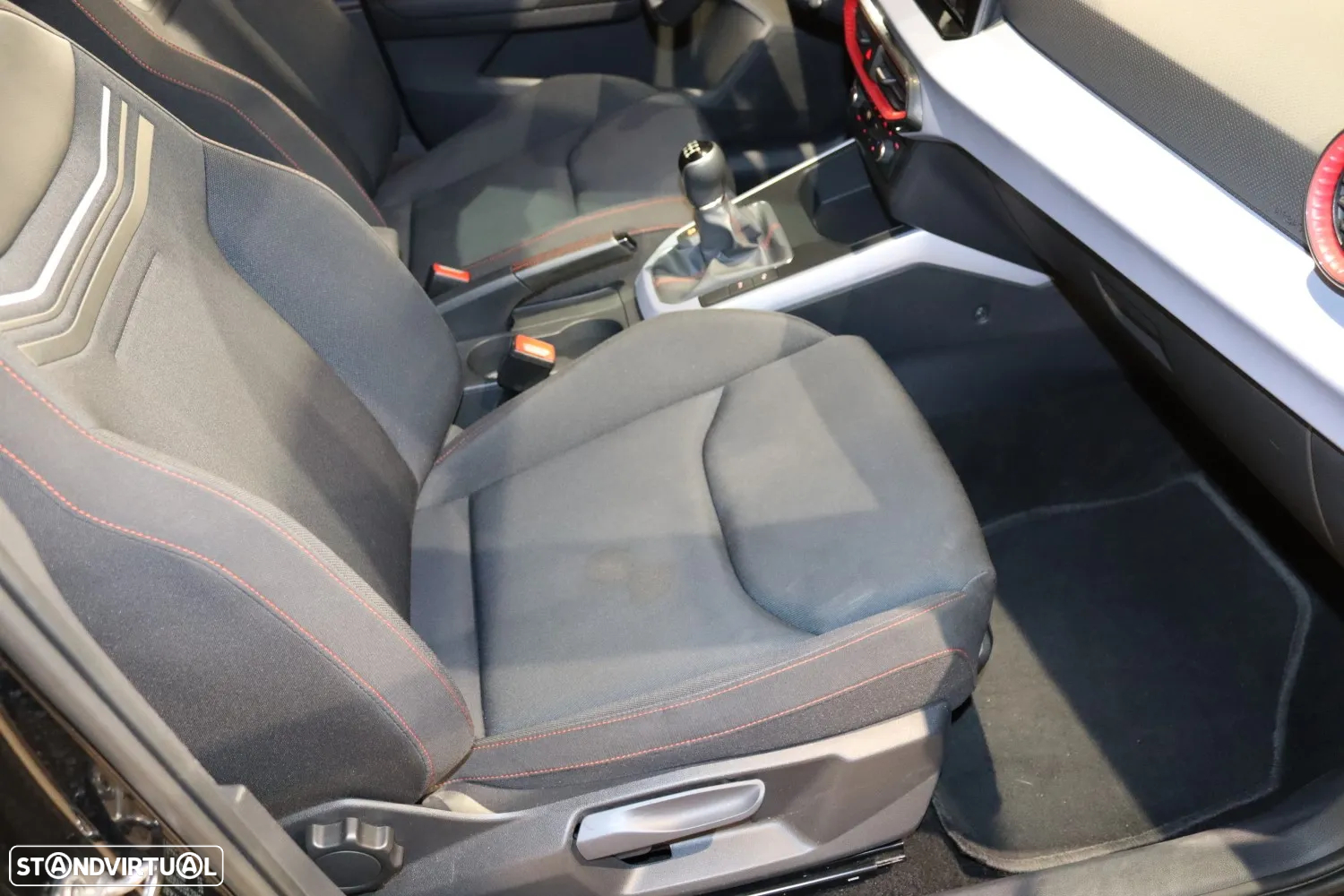 SEAT Arona 1.0 TSI FR - 15