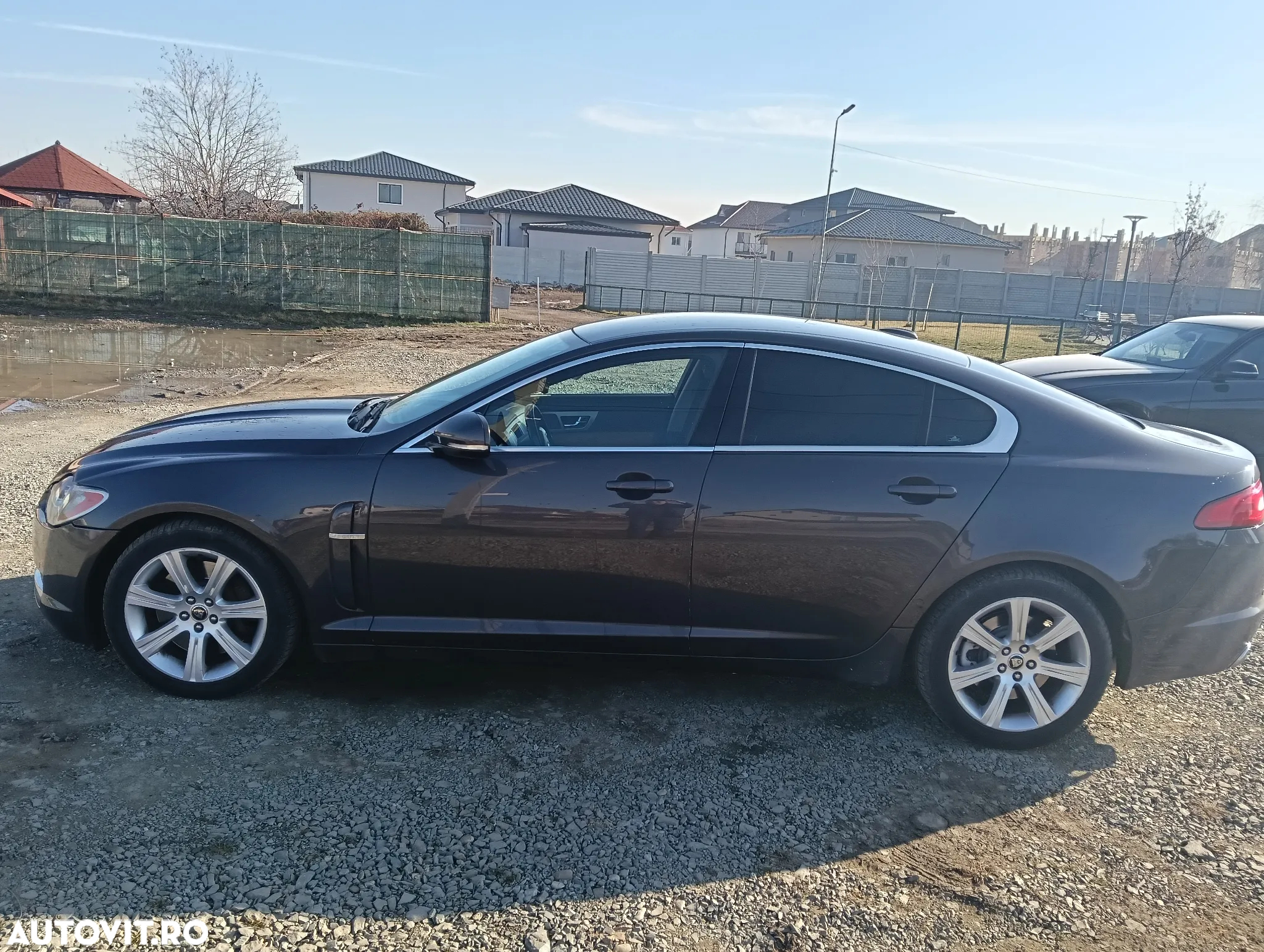 Jaguar XF - 3