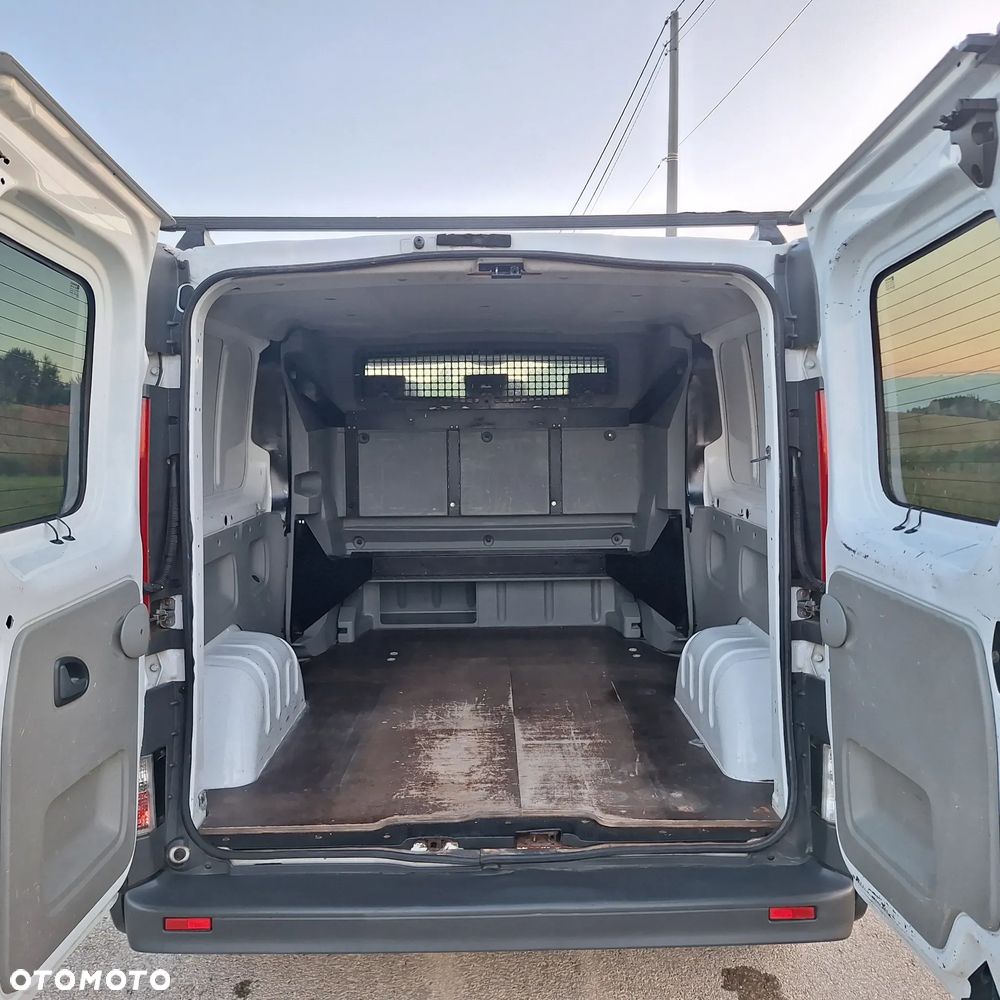 Renault Trafic - 12