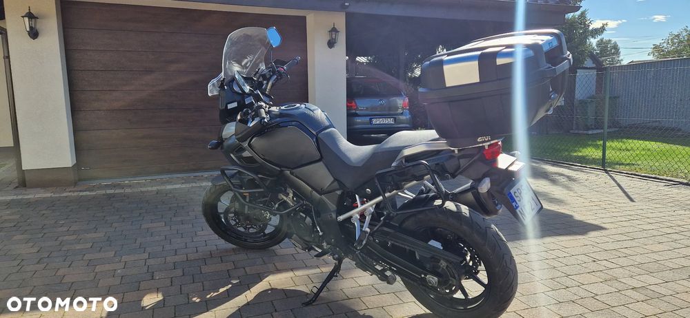 Suzuki V-STROM - 3