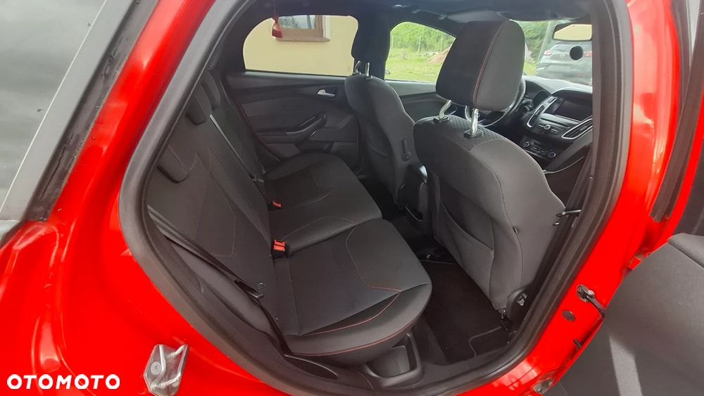 Ford Focus 1.5 EcoBoost STart-Stopp-System ST-LINE - 26