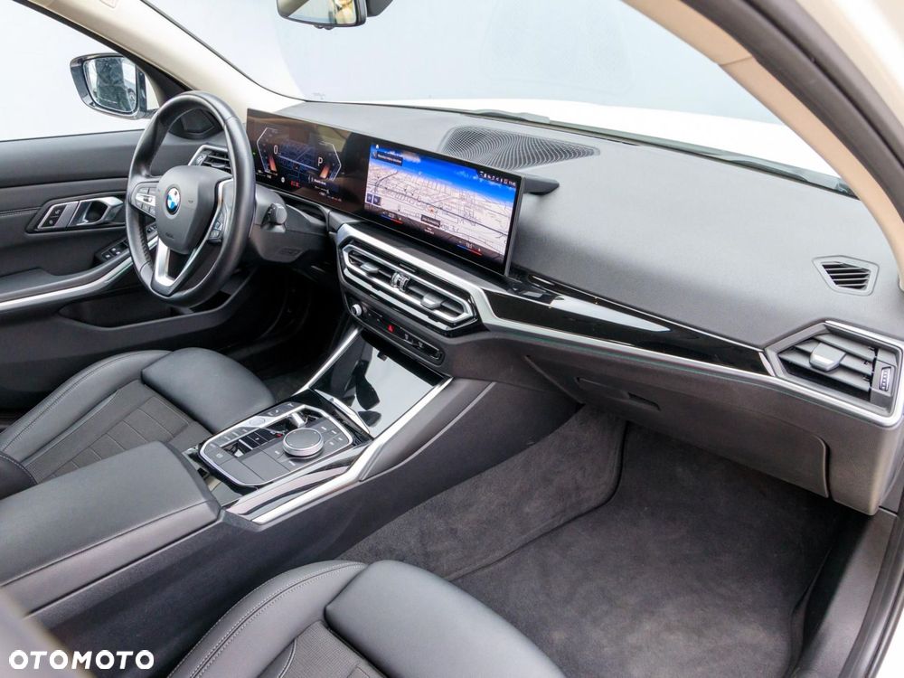 BMW Seria 3 - 12