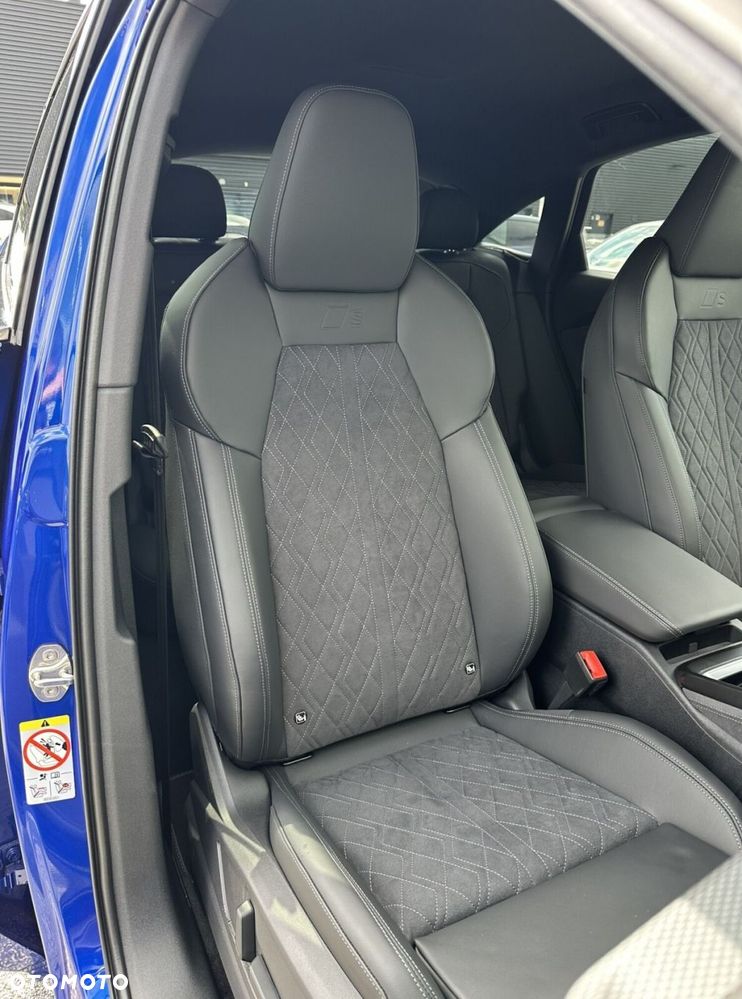 Audi Q5 Sportback - 27