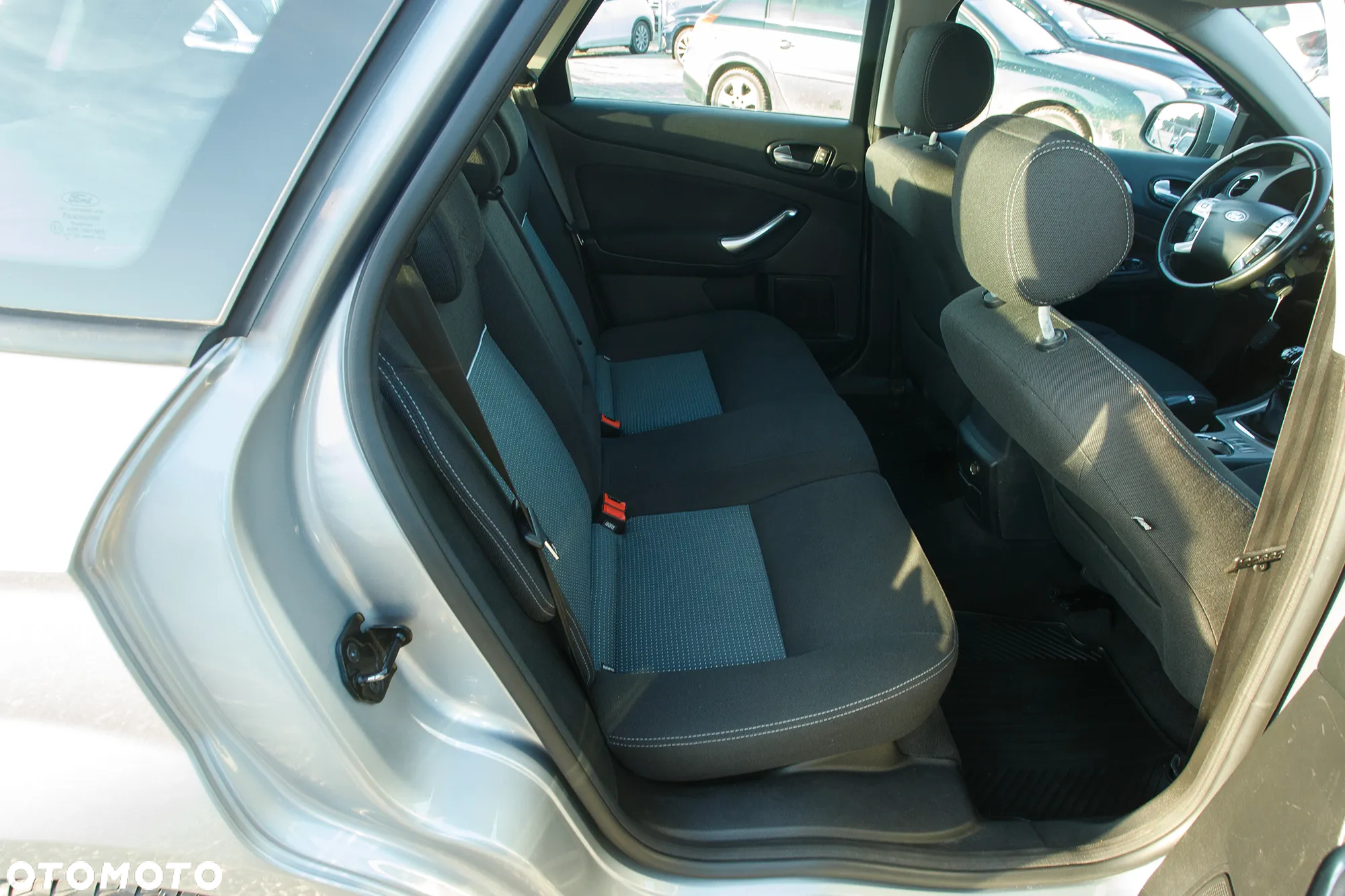 Ford Mondeo 2.0 FF Titanium - 27