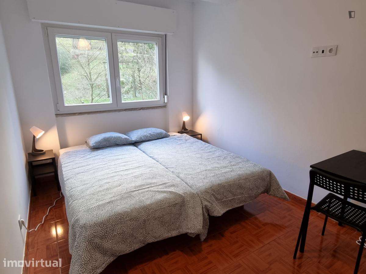 Quarto - localizado em Sintra Lisbon - Grande imagem: 5/18