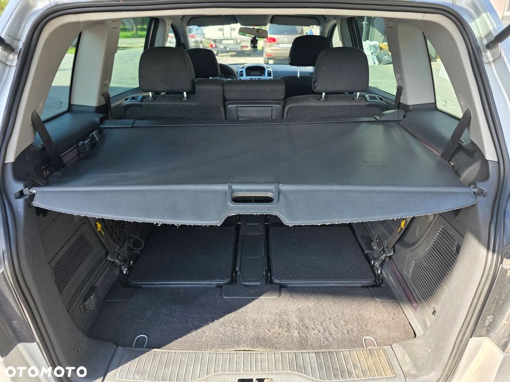 Opel Zafira 1.8 Essentia - 12