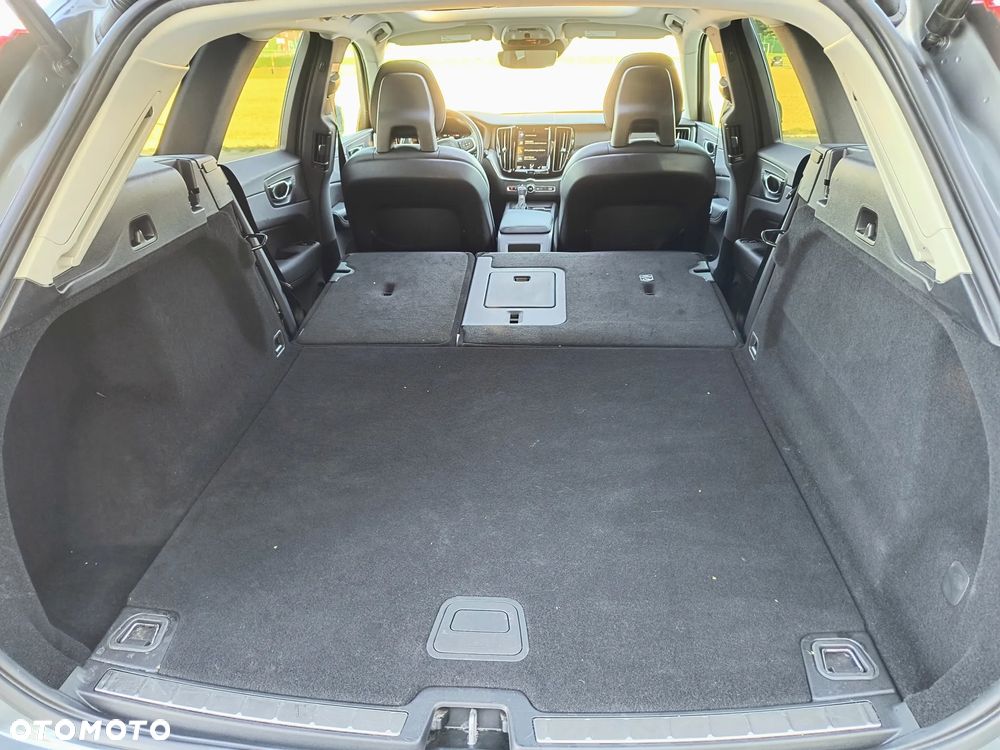 Volvo XC 60 - 35