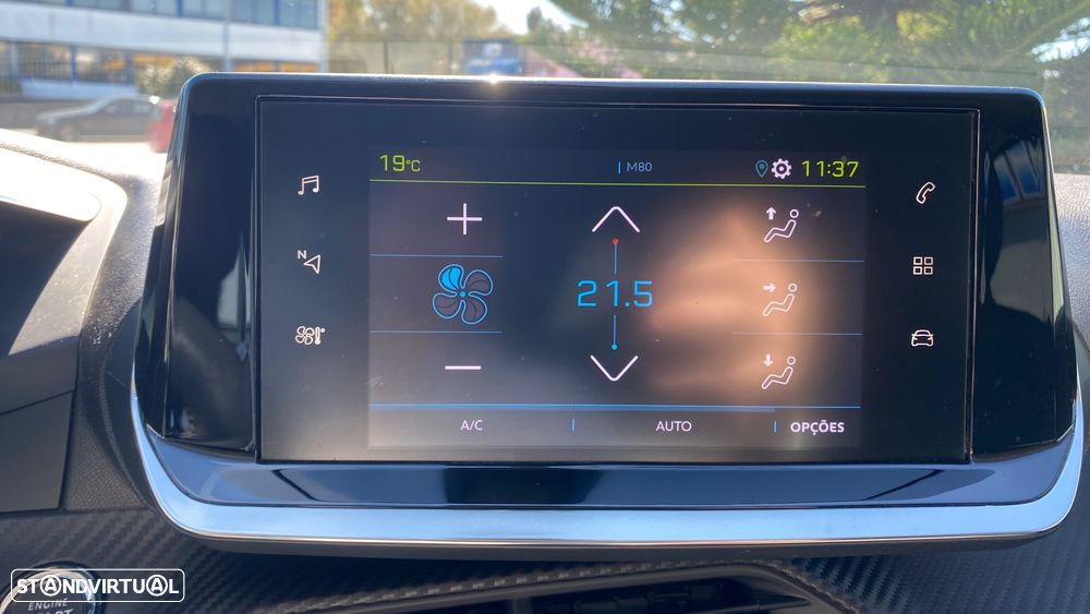 Peugeot e-2008 50 kWh Allure Pack - 34