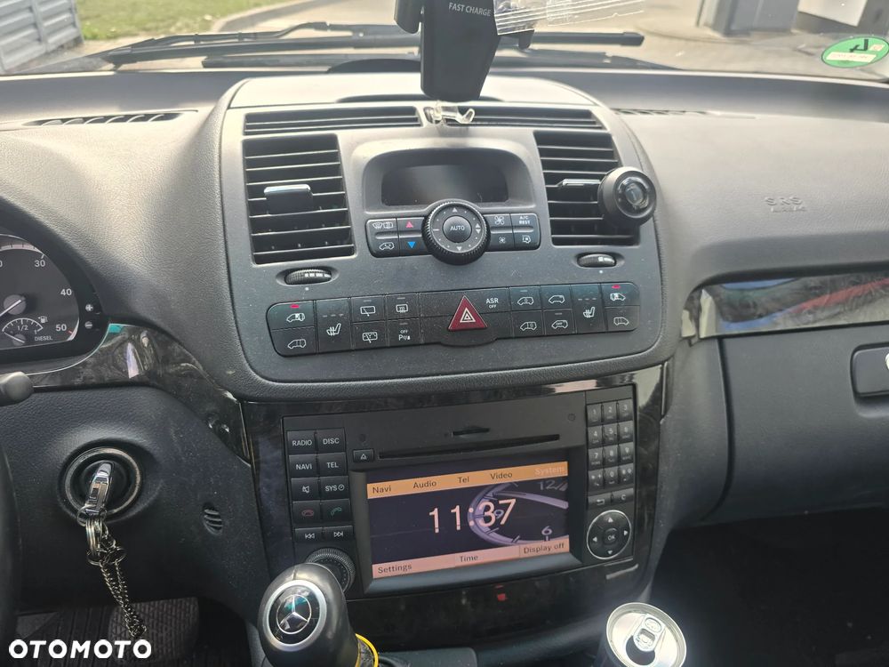 Mercedes-Benz Viano 3.0 CDI Ambiente (d³ugi) - 21