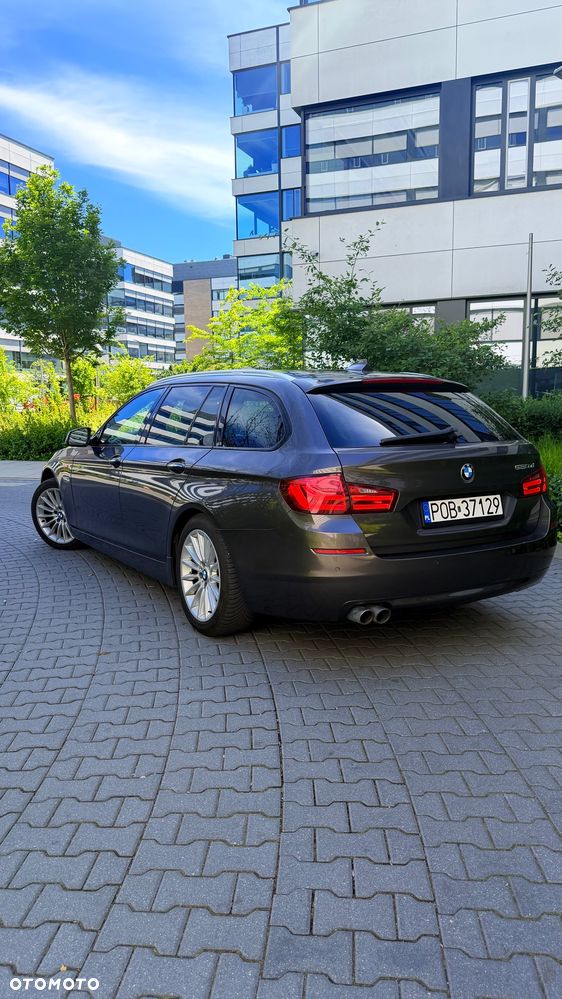 BMW Seria 5 520d - 4