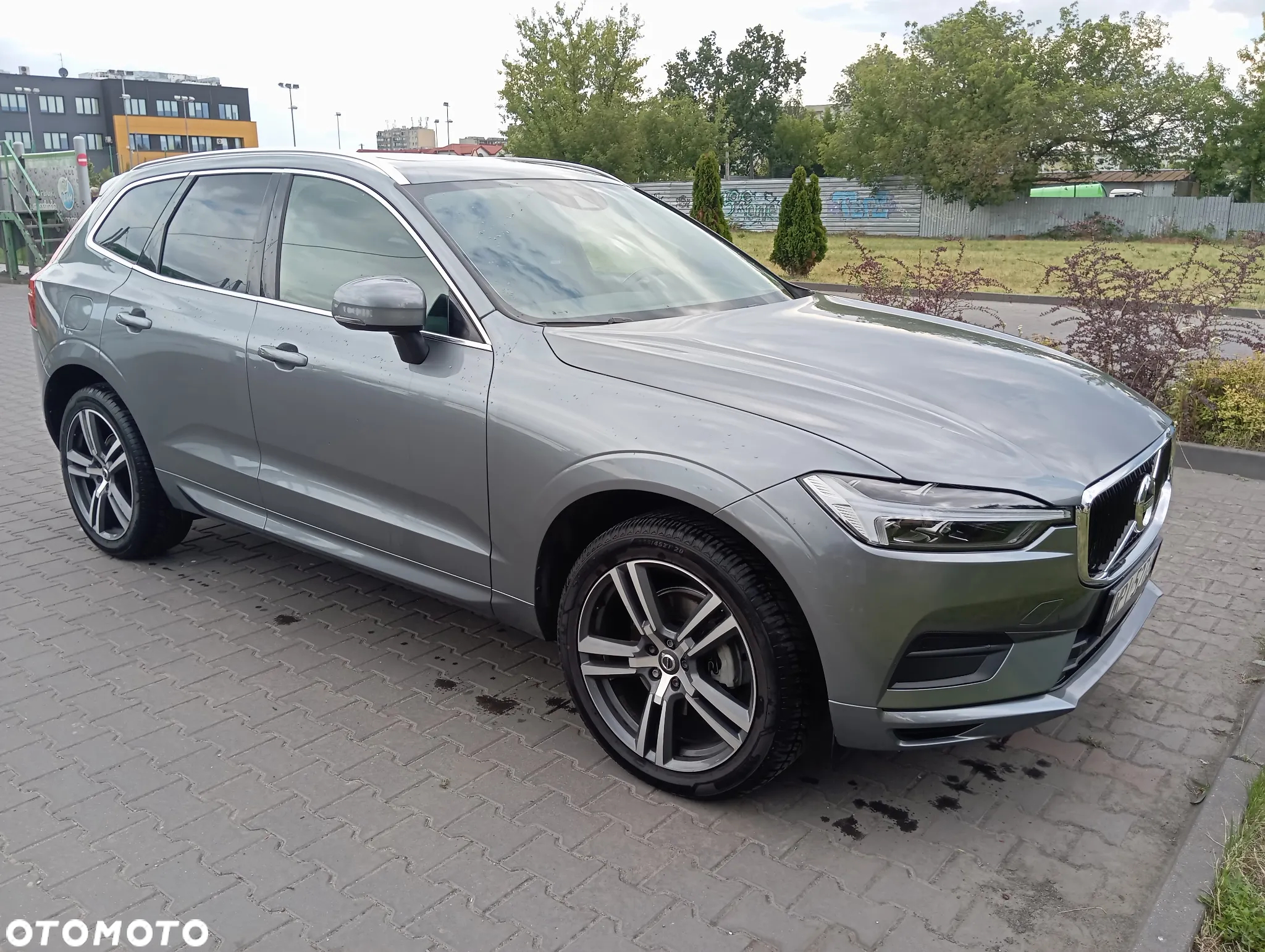 Volvo XC 60 T5 Geartronic Momentum Pro - 17