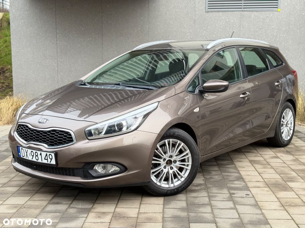 Kia Ceed - 1