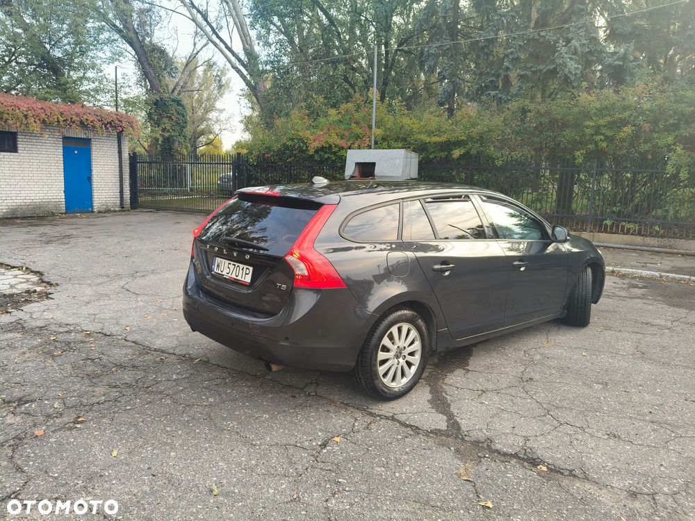 Volvo V60 T5 Kinetic - 7
