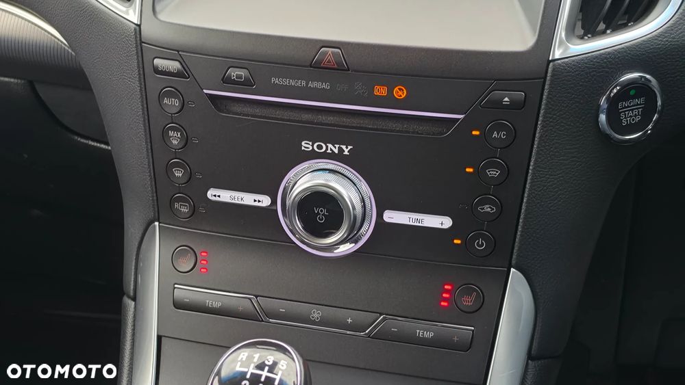 Ford Edge 2.0 TDCi 4x4 Titanium - 30