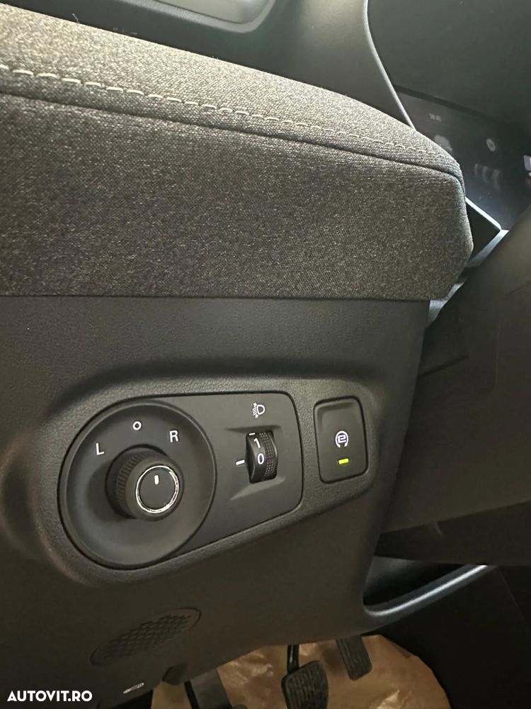 MG ZS ICE 1.5 Standard - 6