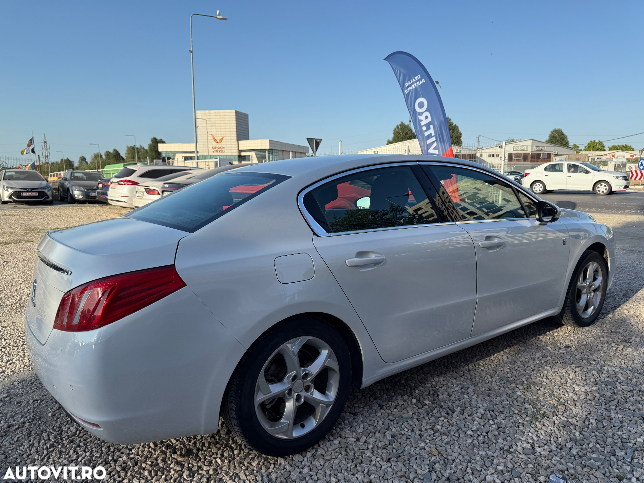 Peugeot 508 Hybrid4 Allure - 12