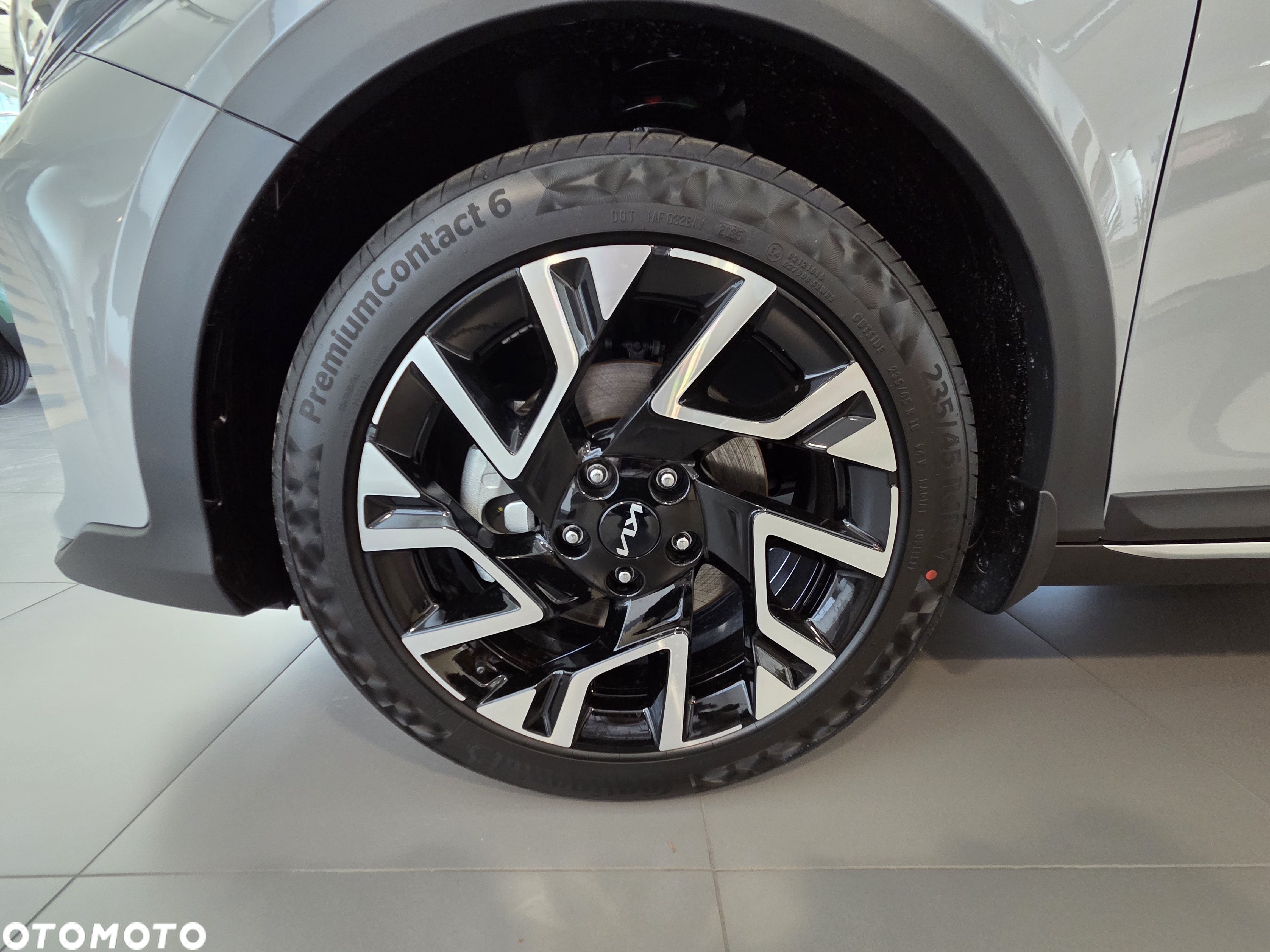 Kia XCeed 1.6 T-GDI Tribute DCT - 26