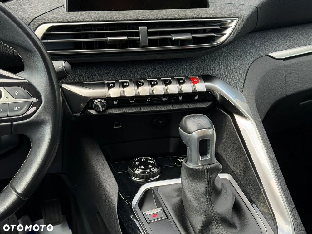 Peugeot 3008 BlueHDi 120 Stop & Start Allure - 22