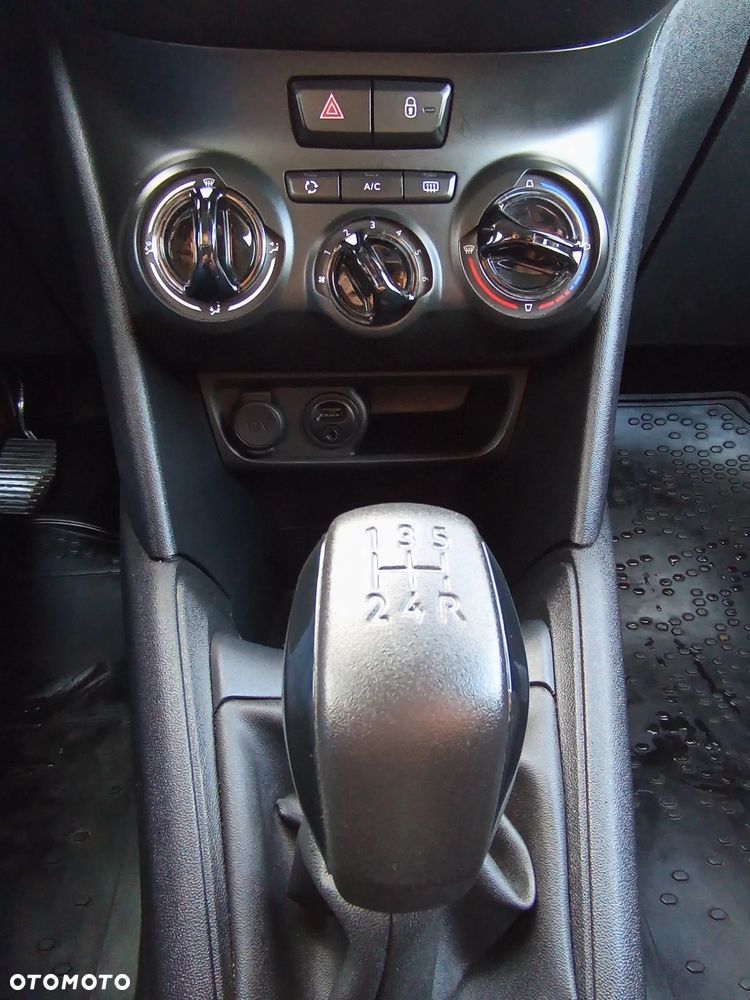 Peugeot 208 1.2 PureTech Active - 5