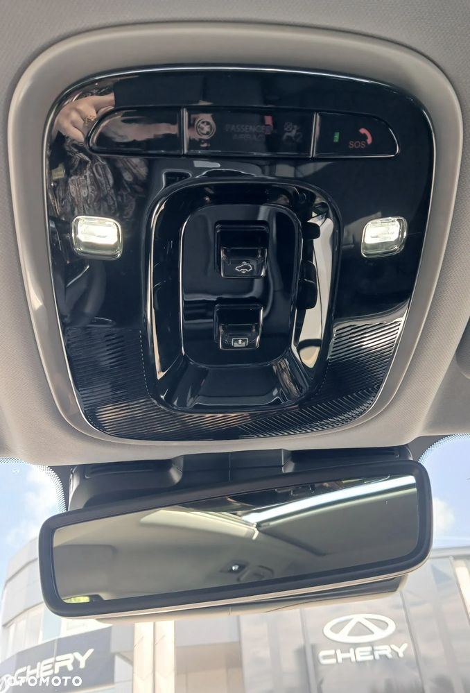 Chery Tiggo 8 1.5 T-GDI Super Hybrid Prestige DCT - 24