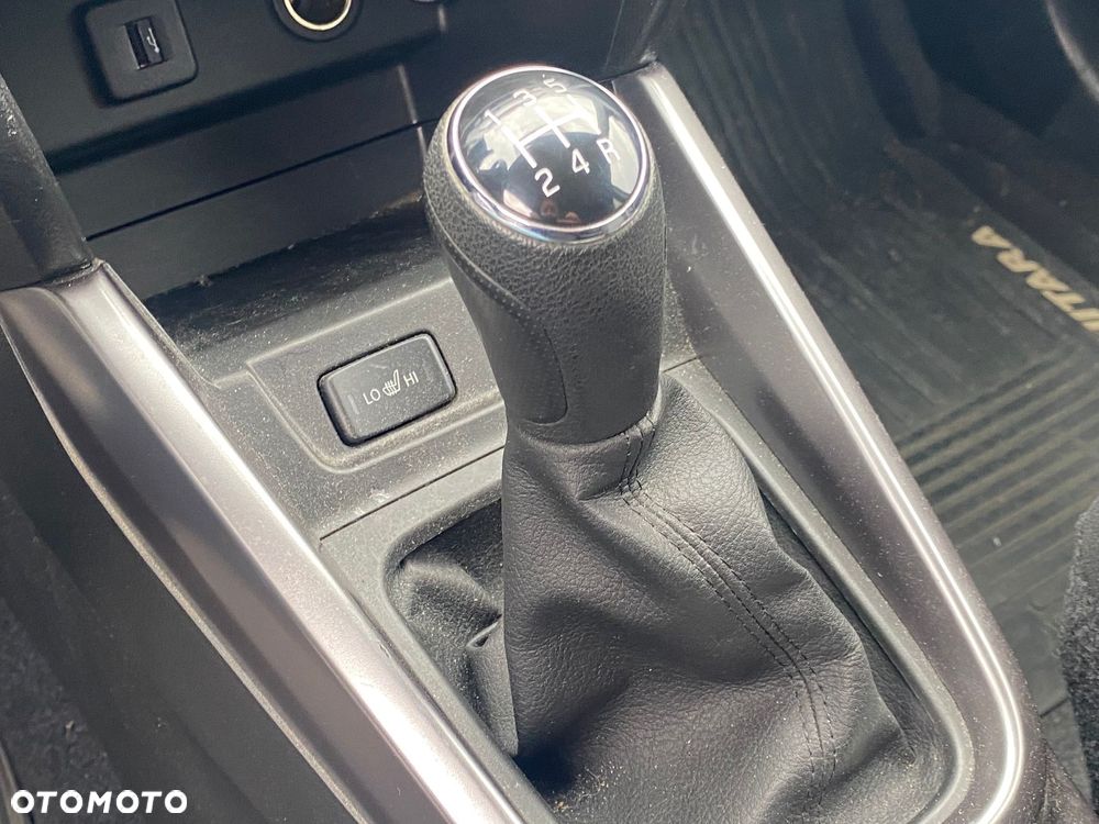 Suzuki Vitara 1.0 Boosterjet Premium 2WD - 21