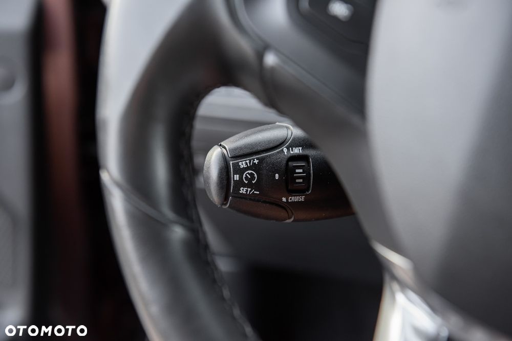 Peugeot 2008 120 VTI Business-Line - 18